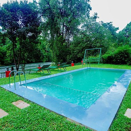 Kuttampuzha Falcon Riverview Resorts מראה חיצוני תמונה