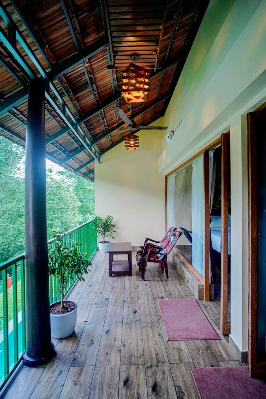 Kuttampuzha Falcon Riverview Resorts מראה חיצוני תמונה